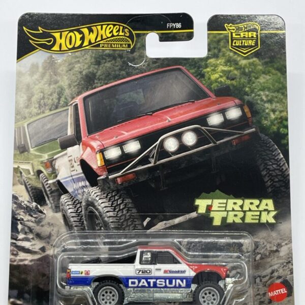 Hot Wheels Premium Car Culture Terra Trek Mitsubishi Pajero Evolution