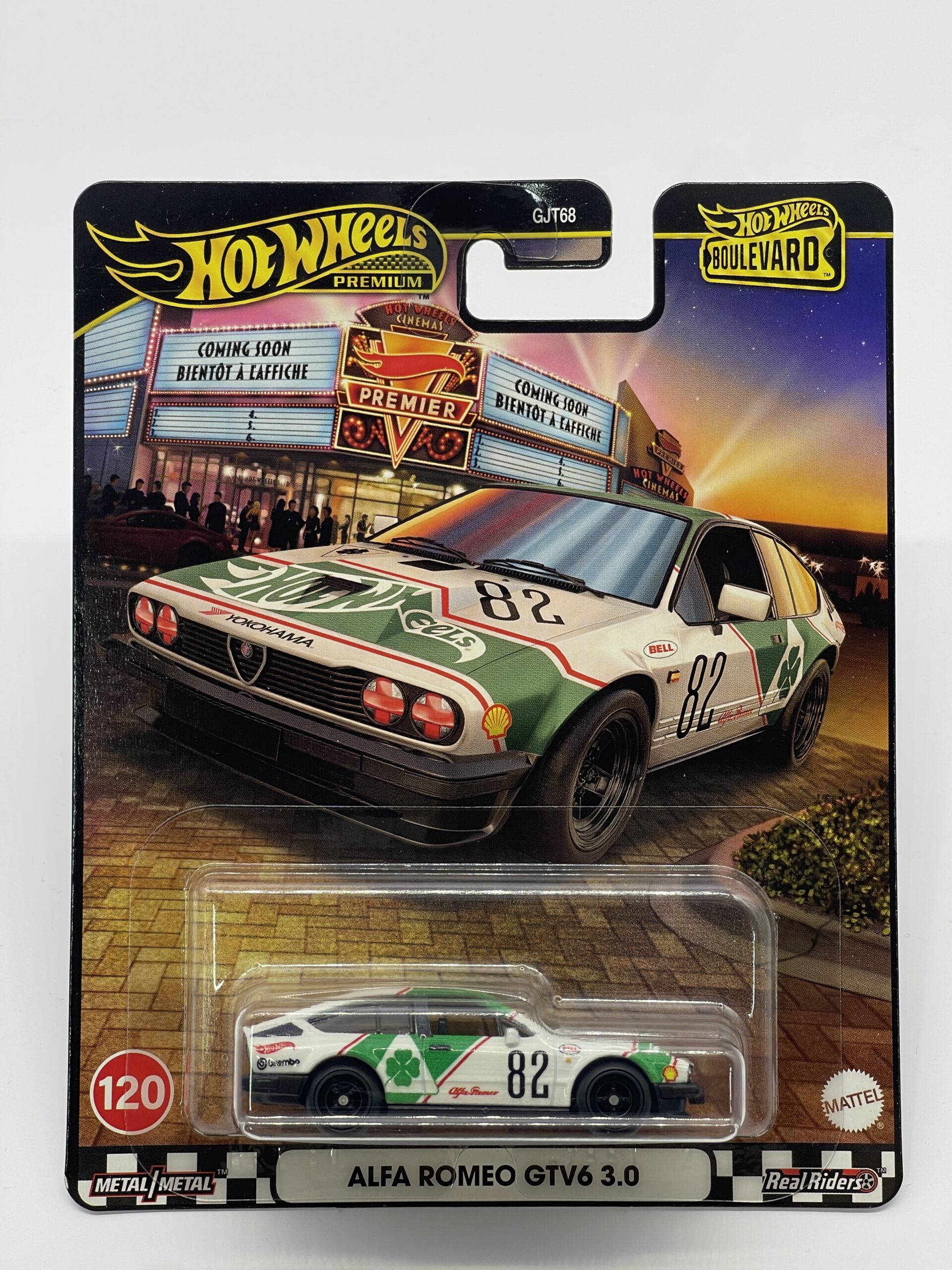 Hot Wheels Boulevard Vehicle Alfa Romeo GTV6 3.0
