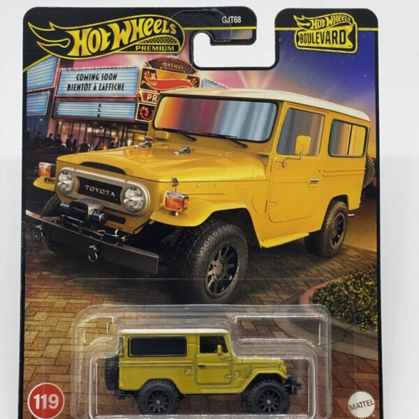 Hot Wheels Boulevard Toyota Land Cruiser FJ43